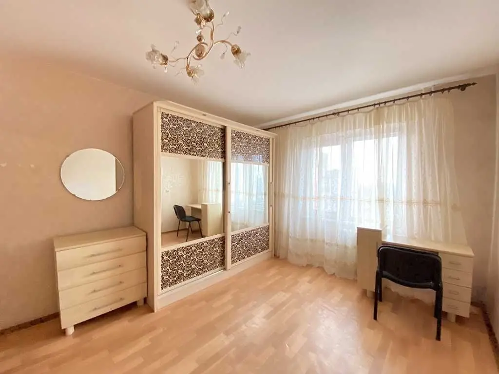Фото Продаю 3 кімнатну квартиру, 99 кв. м, Володимира Жаботинського вул. (Муромська)  Київ, ціна: 105000 USD, код 7782