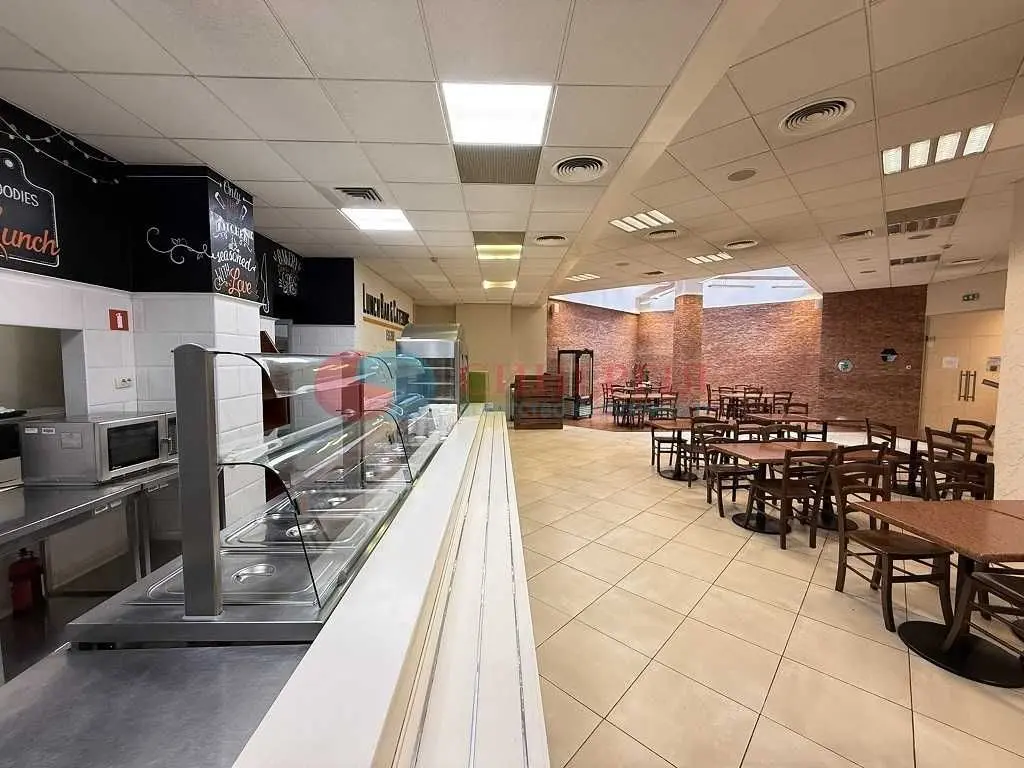Фото Rent a retail space, Verkhnii Val Street  Kyiv for long-term rent, price: 100000 UAH, code 7783