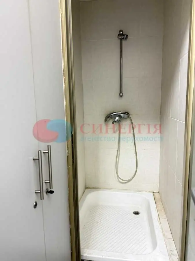 Фото Rent a retail space, Verkhnii Val Street  Kyiv for long-term rent, price: 100000 UAH, code 7783