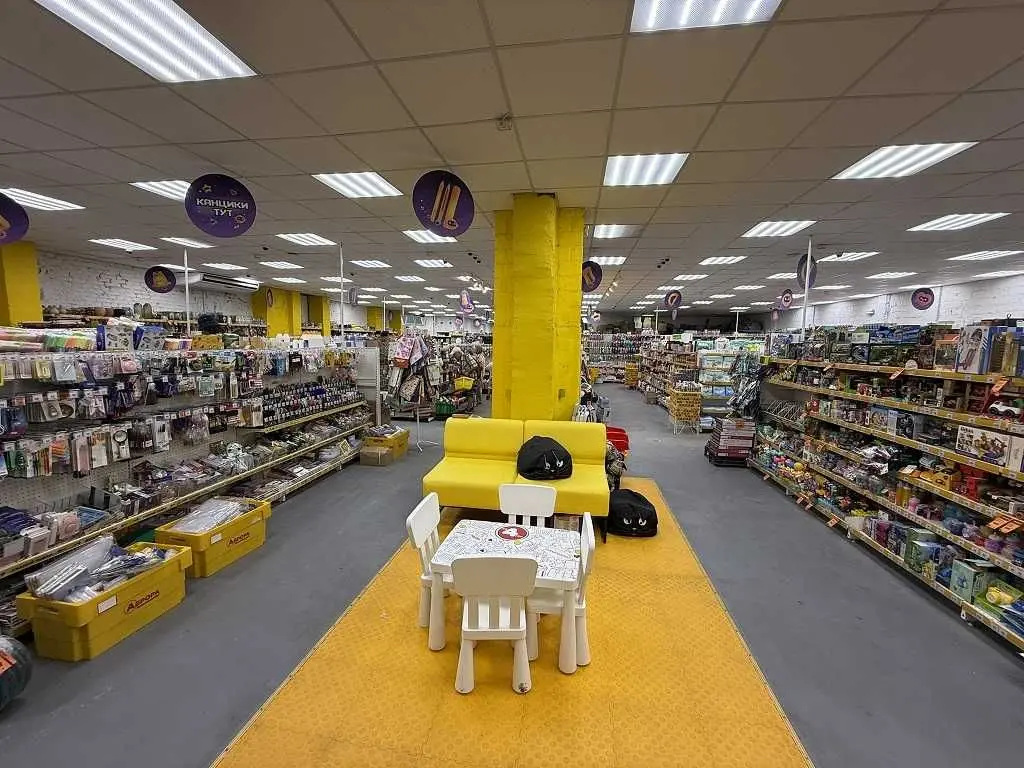 Фото Rent a retail space, Velyka Vasylkivska Street  Kyiv for long-term rent, price: 400 UAH, code 7784