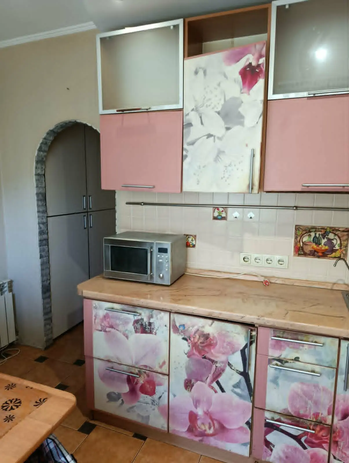 Фото Зняти 2 кімнатну квартиру, Володимира Момота вул. (Горького)  Бориспіль в довгострокову оренду, ціна: 15000 UAH, код 7785
