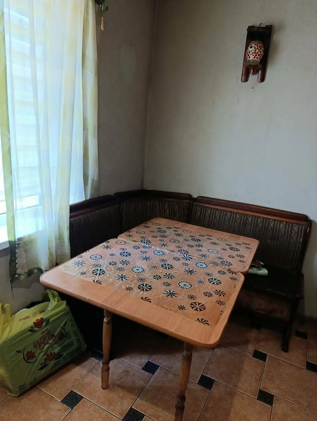 Фото Зняти 2 кімнатну квартиру, Володимира Момота вул. (Горького)  Бориспіль в довгострокову оренду, ціна: 15000 UAH, код 7785