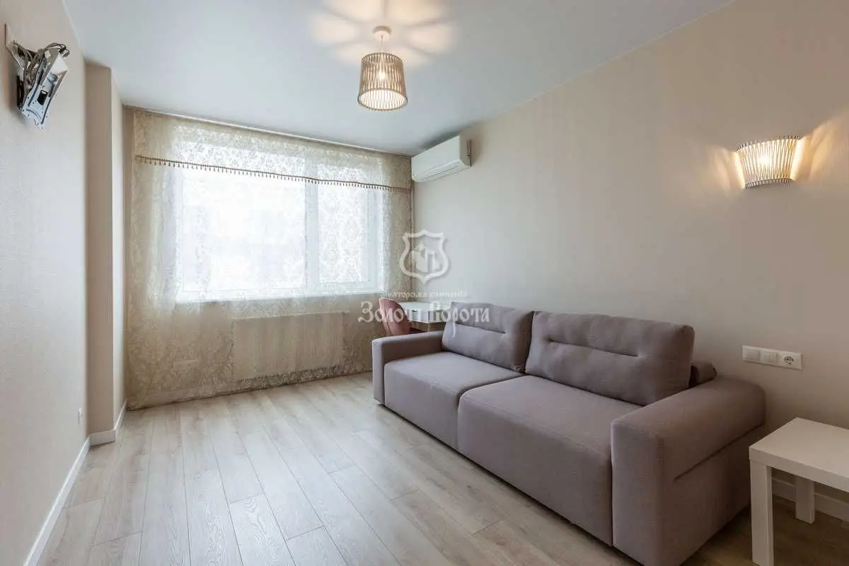 Фото Selling a 2-room apartment, 80.5 sq.m., Yevropeiskoho Soiuzu Avenue  Kyiv, price: 195000 USD, code 7788