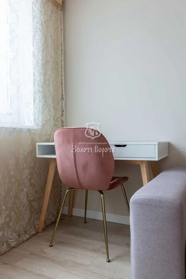 Фото Selling a 2-room apartment, 80.5 sq.m., Yevropeiskoho Soiuzu Avenue  Kyiv, price: 195000 USD, code 7788