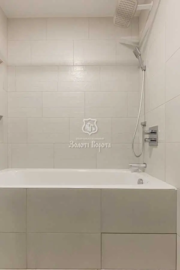 Фото Selling a 2-room apartment, 80.5 sq.m., Yevropeiskoho Soiuzu Avenue  Kyiv, price: 195000 USD, code 7788
