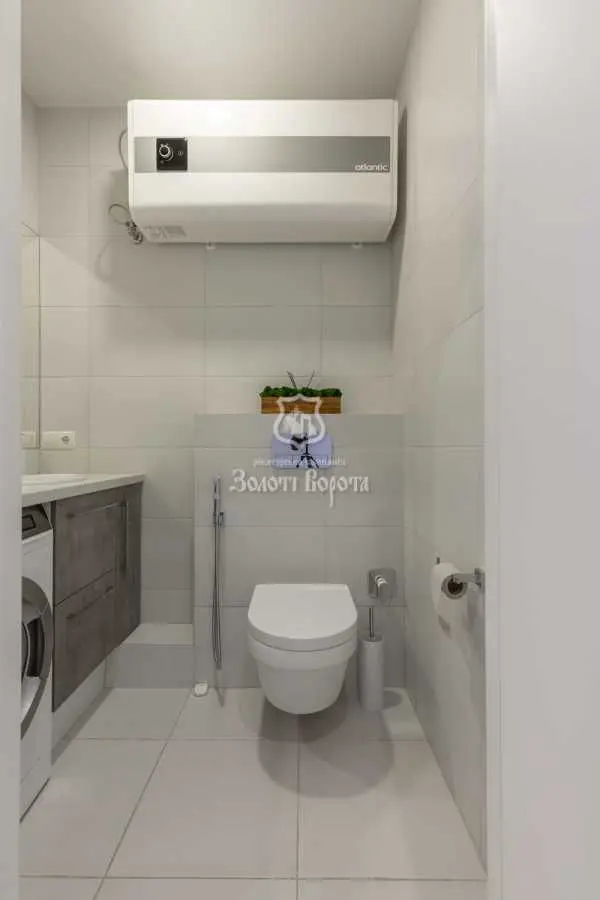 Фото Selling a 2-room apartment, 80.5 sq.m., Yevropeiskoho Soiuzu Avenue  Kyiv, price: 195000 USD, code 7788