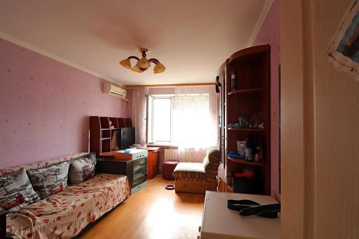 Фото Продаю 3-комнатную квартиру, 72 кв. м, Голосеевский просп. (40-летия Октября) 15б Киев, цена: 90000 USD, код 7795