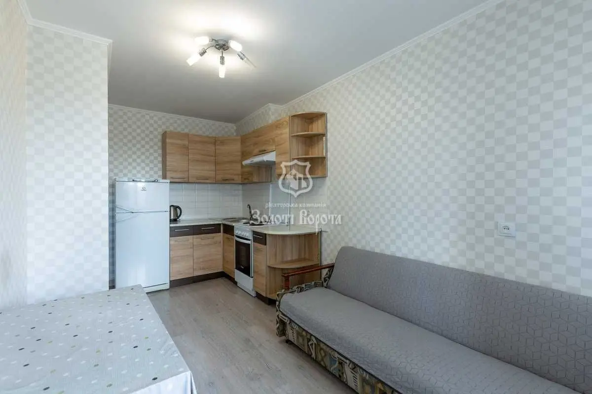 Фото Продаю 1-комнатную квартиру, 39.1 кв. м, Александра Довженко ул. 14б Киев, цена: 63000 USD, код 7796