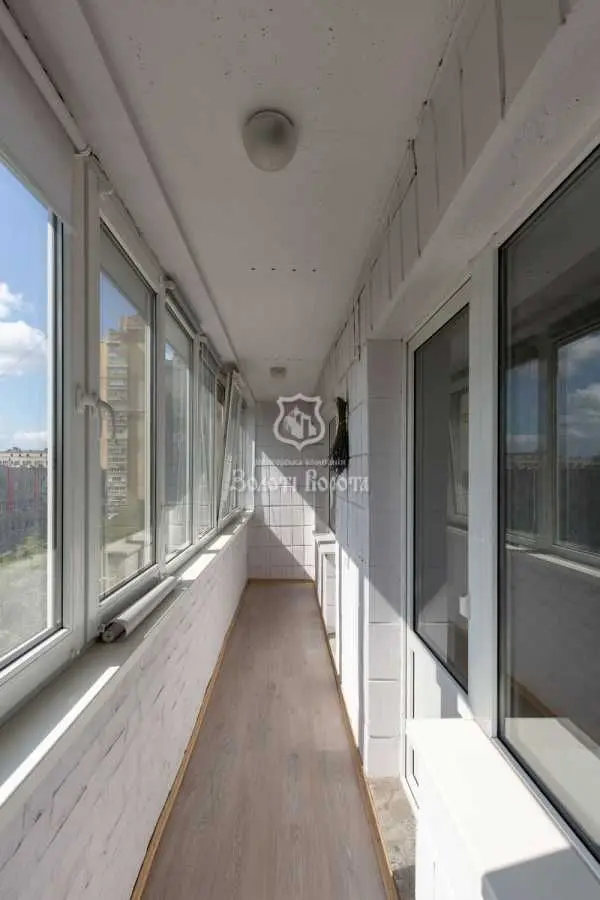 Фото Продаю 1-комнатную квартиру, 39.1 кв. м, Александра Довженко ул. 14б Киев, цена: 63000 USD, код 7796