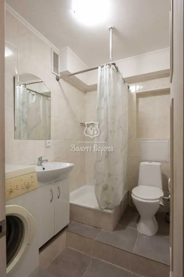 Фото Продаю 1-комнатную квартиру, 39.1 кв. м, Александра Довженко ул. 14б Киев, цена: 63000 USD, код 7796