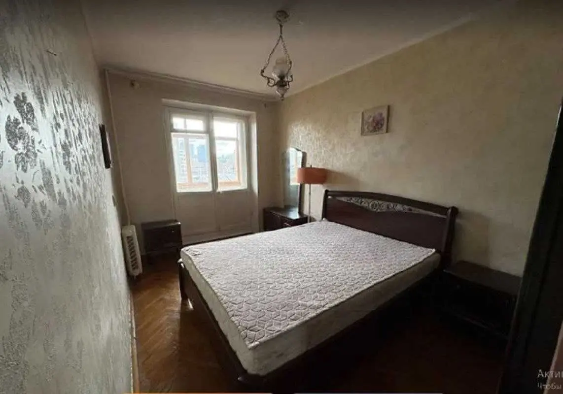 Фото Продаю 3 кімнатну квартиру, 70 кв. м, Предславинська вул. 26а Київ, ціна: 107000 USD, код 7797
