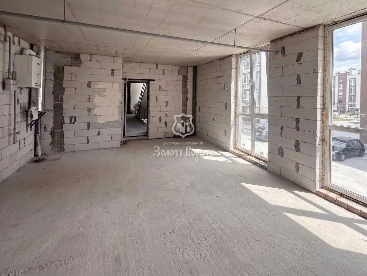 Фото Продаю 1 кімнатну квартиру, 31.65 кв. м, Богдана Хмельницького вул.  Святопетрівське, ціна: 37000 USD, код 7798