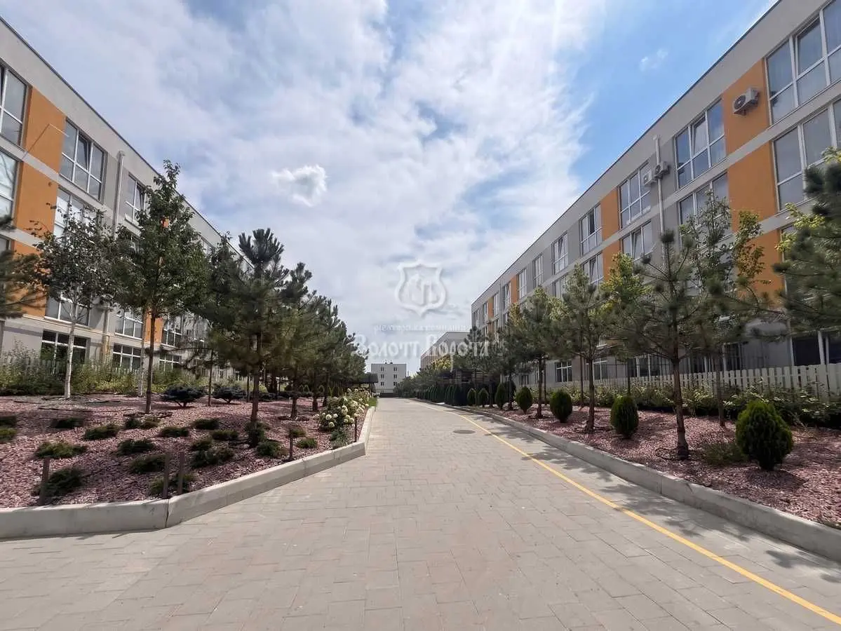 Фото Продаю 1 кімнатну квартиру, 31.65 кв. м, Богдана Хмельницького вул.  Святопетрівське, ціна: 37000 USD, код 7798