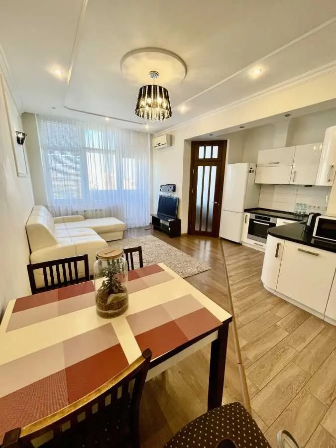 Фото Rent a 2-room apartment, Dmytrivska Street 82 Kyiv for long-term rent, price: 25000 UAH, code 7799