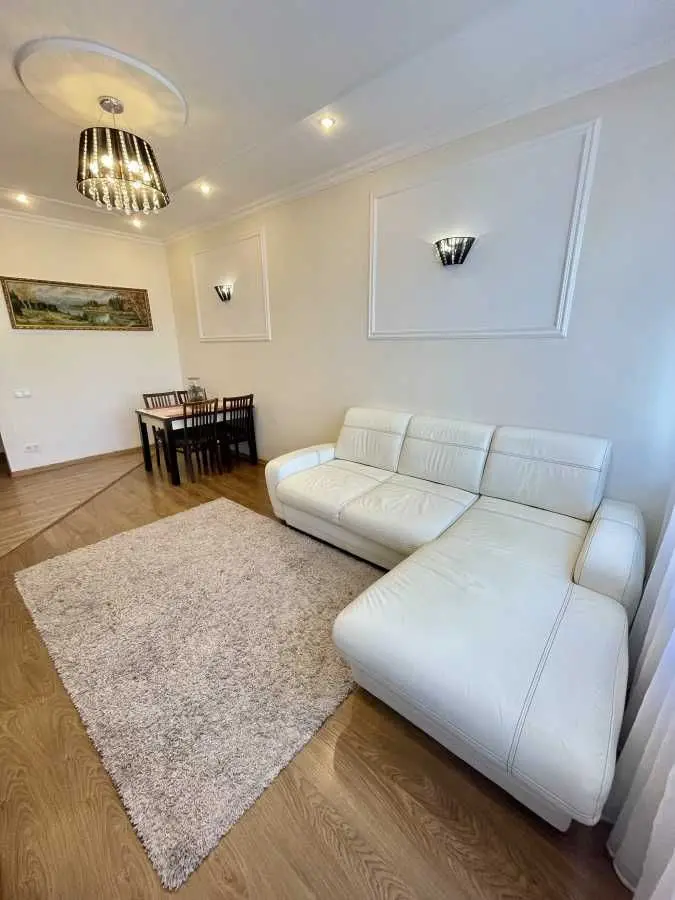 Фото Rent a 2-room apartment, Dmytrivska Street 82 Kyiv for long-term rent, price: 25000 UAH, code 7799