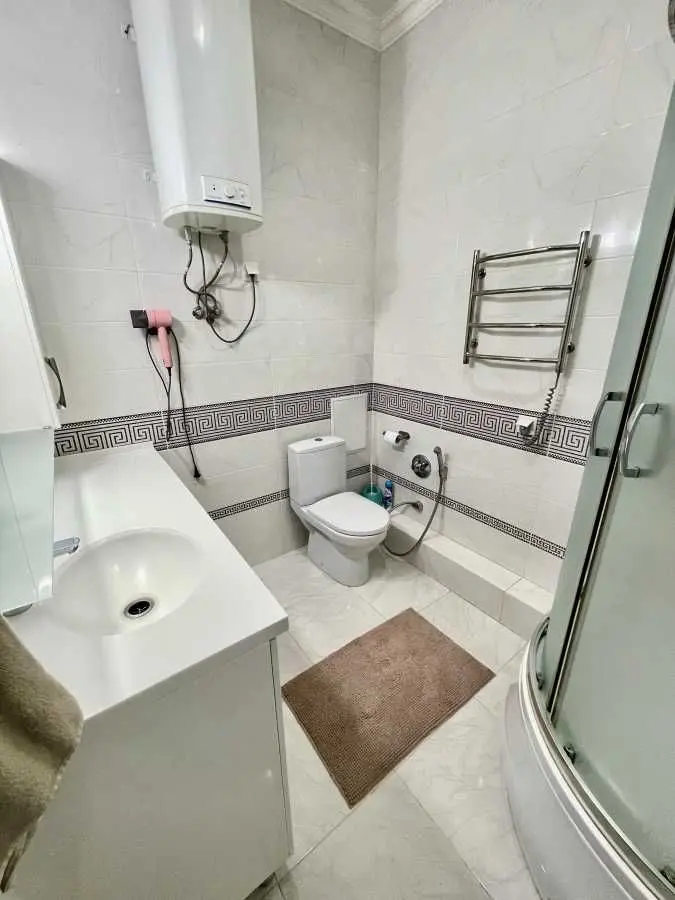 Фото Rent a 2-room apartment, Dmytrivska Street 82 Kyiv for long-term rent, price: 25000 UAH, code 7799
