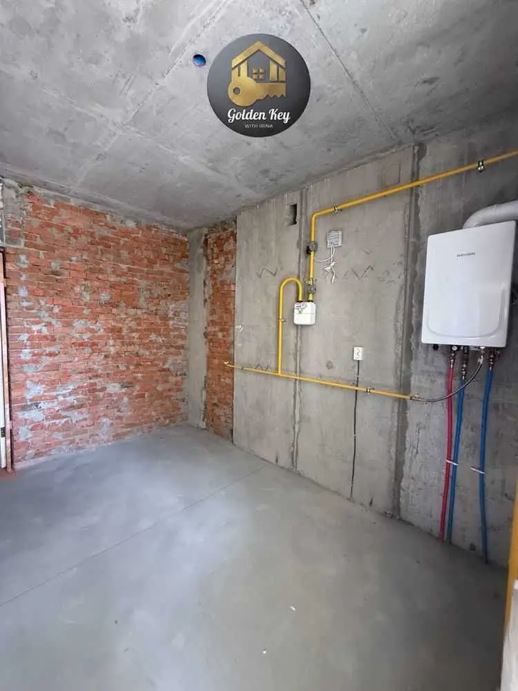 Фото Продаю 1 кімнатну квартиру, 37.2 кв. м, Чубинське, ціна: 37500 USD, код 7812
