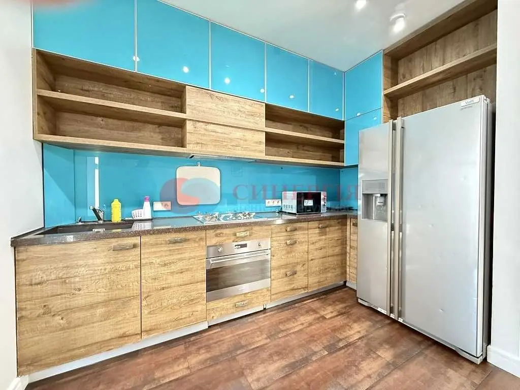 Фото Rent a 4-room apartment, Ivana Mazepy Street (Sichnevoho Povstannia Street) 3б Kyiv for long-term rent, price: 1600 USD, code 7817
