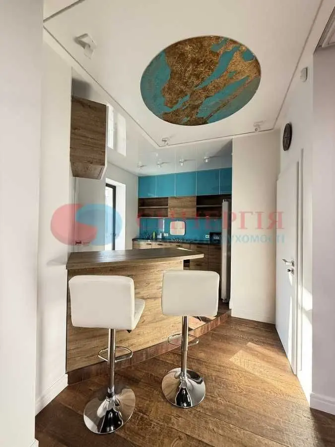 Фото Rent a 4-room apartment, Ivana Mazepy Street (Sichnevoho Povstannia Street) 3б Kyiv for long-term rent, price: 1600 USD, code 7817