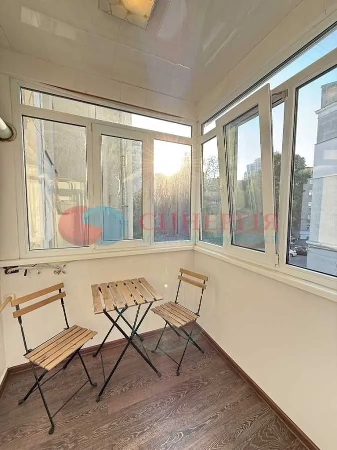 Фото Rent a 4-room apartment, Ivana Mazepy Street (Sichnevoho Povstannia Street) 3б Kyiv for long-term rent, price: 1600 USD, code 7817