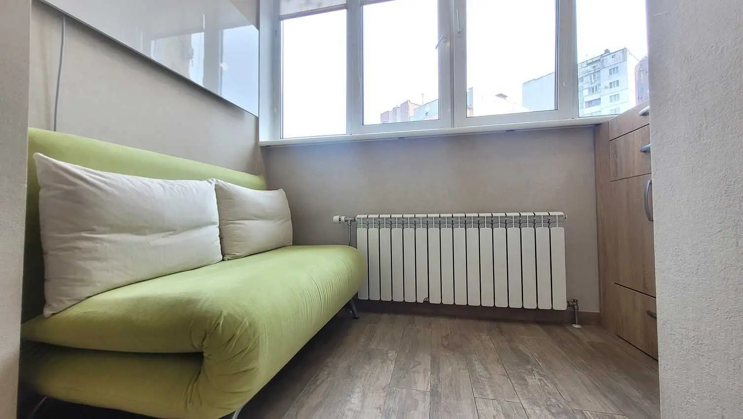 Фото Rent a 1-room apartment, Mezhova Street  Kyiv for long-term rent, price: 20000 UAH, code 7819