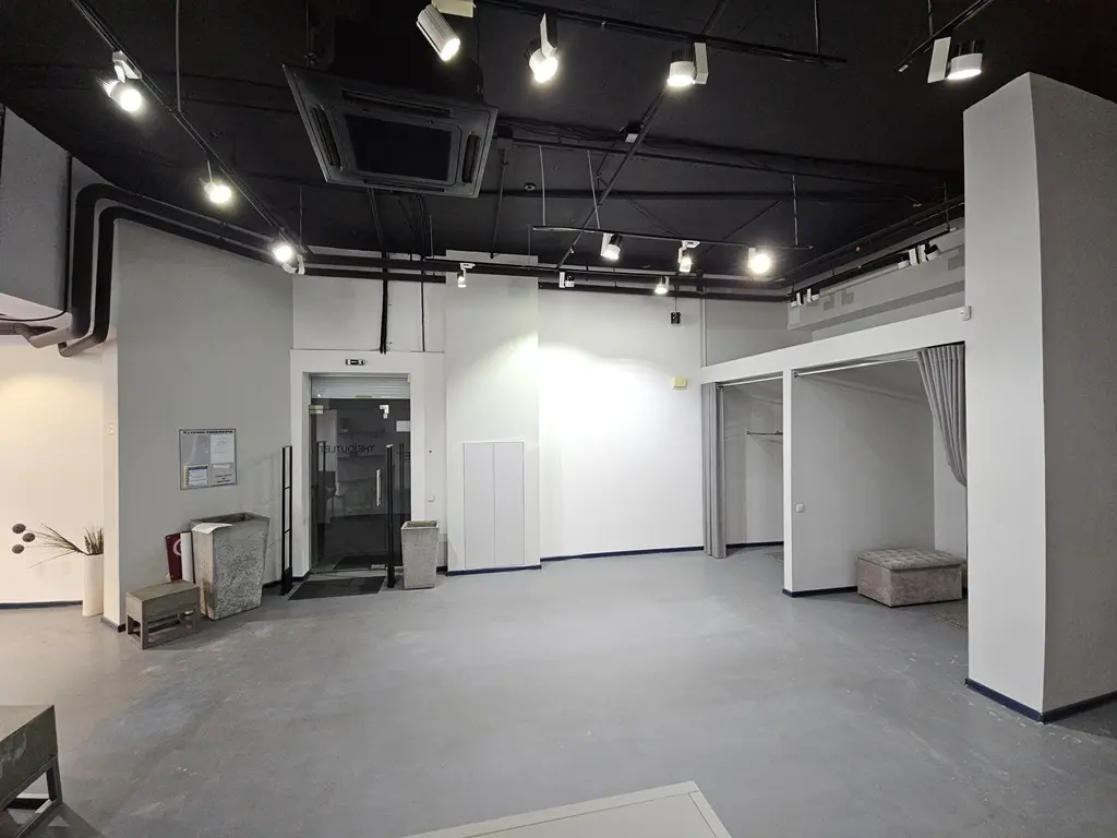 Фото Rent a retail space, Mokra Street (Kudriashova Street) 18а Kyiv for long-term rent, price: 81000 UAH, code 7820