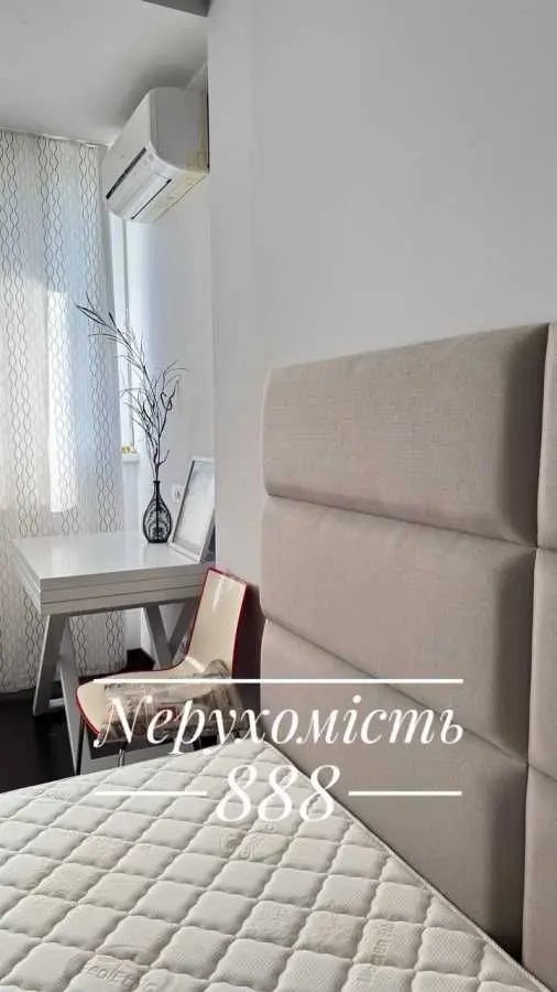 Фото Rent a 3-room apartment, Holosiivska Street 13б Kyiv for long-term rent, price: 40000 UAH, code 7821