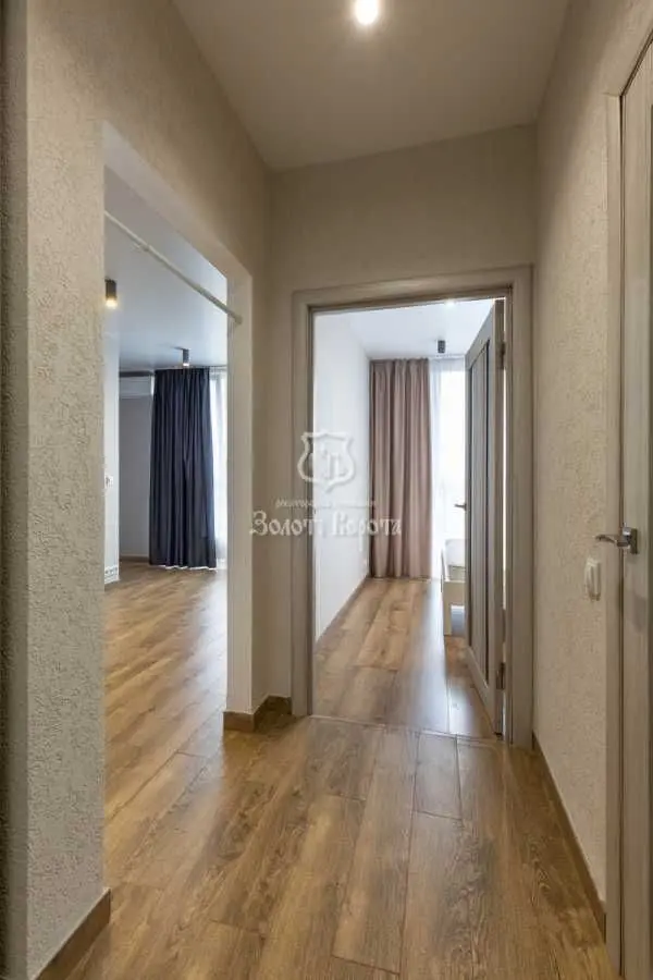 Фото Selling a 1-room apartment, 35.7 sq.m., Kriukivshchyna, price: 72000 USD, code 7823