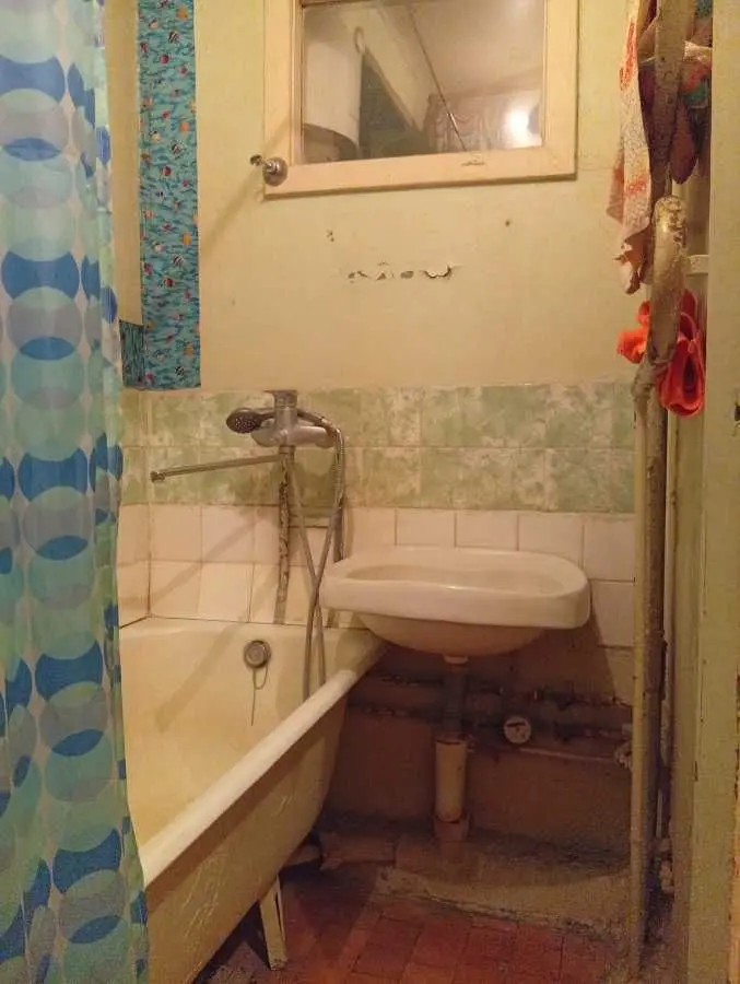 Фото Selling a 2-room apartment, 45 sq.m., Biloruska Street  Kyiv, price: 47000 USD, code 7824