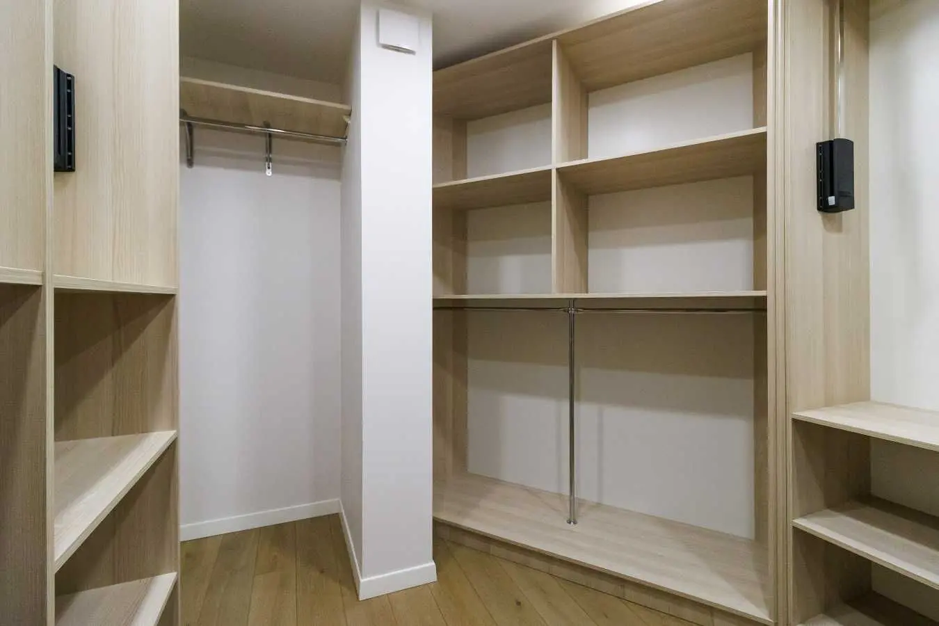 Фото Selling a 4-room apartment, 143.5 sq.m., Dmytrivska Street 75 Kyiv, price: 315000 USD, code 7825