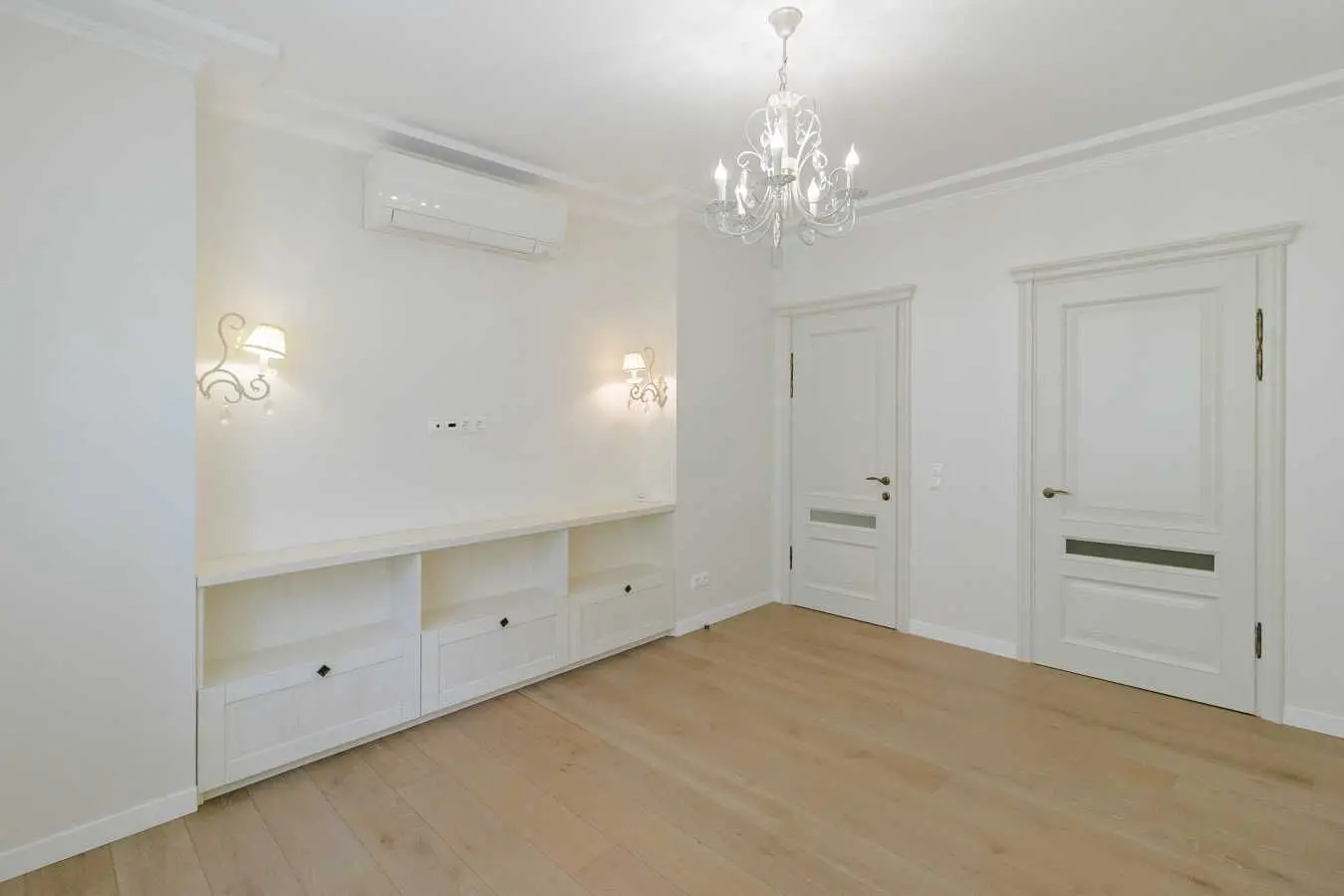 Фото Selling a 4-room apartment, 143.5 sq.m., Dmytrivska Street 75 Kyiv, price: 315000 USD, code 7825