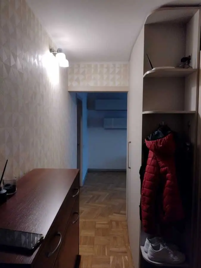 Фото Зняти 3 кімнатну квартиру, Маршала Конєва вул.  Київ в довгострокову оренду, ціна: 5000 UAH, код 7828