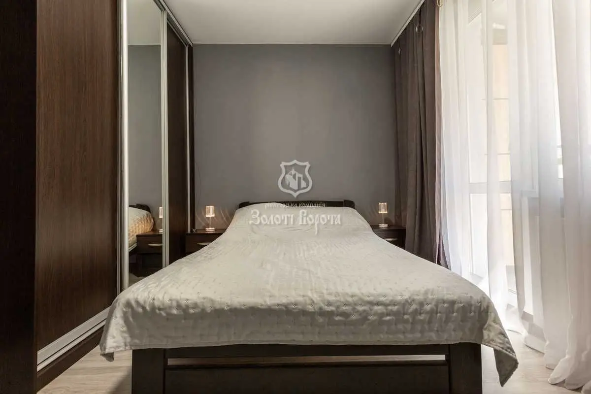 Фото Продаю 1 кімнатну квартиру, 36.8 кв. м, Стеценка вул. 75м Київ, ціна: 71000 USD, код 7830