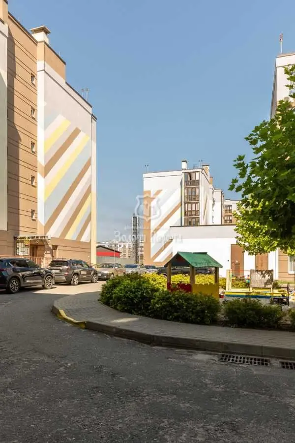 Фото Продаю 1 кімнатну квартиру, 36.8 кв. м, Стеценка вул. 75м Київ, ціна: 71000 USD, код 7830