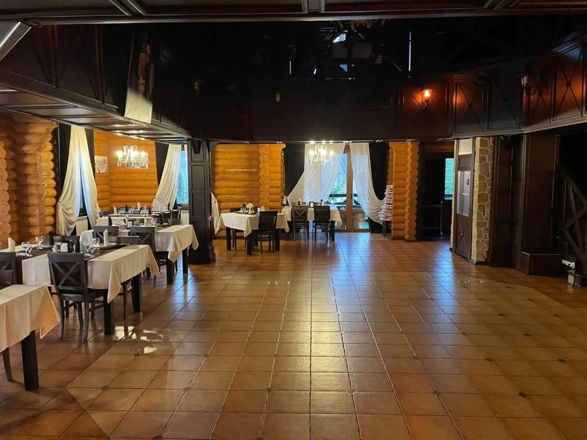 Фото Продаю комерційну нерухомість, 380 кв. м, Карпатська вул.  Трускавець, ціна: 600000 USD, код 7841
