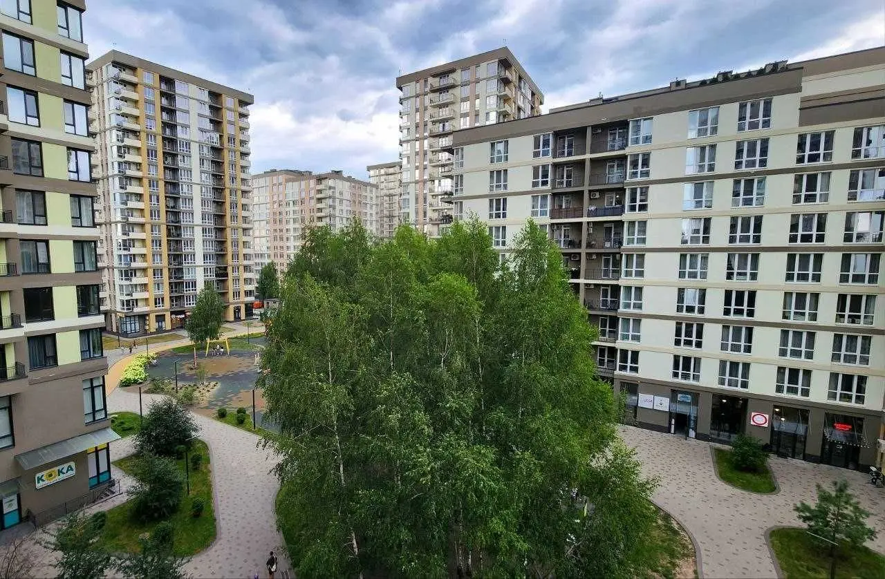 Фото Selling a 2-room apartment, 67 sq.m., Viacheslava Chornovola Street  Brovary, price: 85000 USD, code 7844