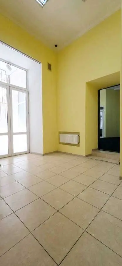 Фото Rent an office, Bulvarno-Kudriavska Street (Vorovskoho Street) 19 Kyiv for long-term rent, price: 37000 UAH, code 7853