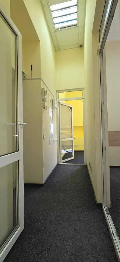 Фото Rent an office, Bulvarno-Kudriavska Street (Vorovskoho Street) 19 Kyiv for long-term rent, price: 37000 UAH, code 7853