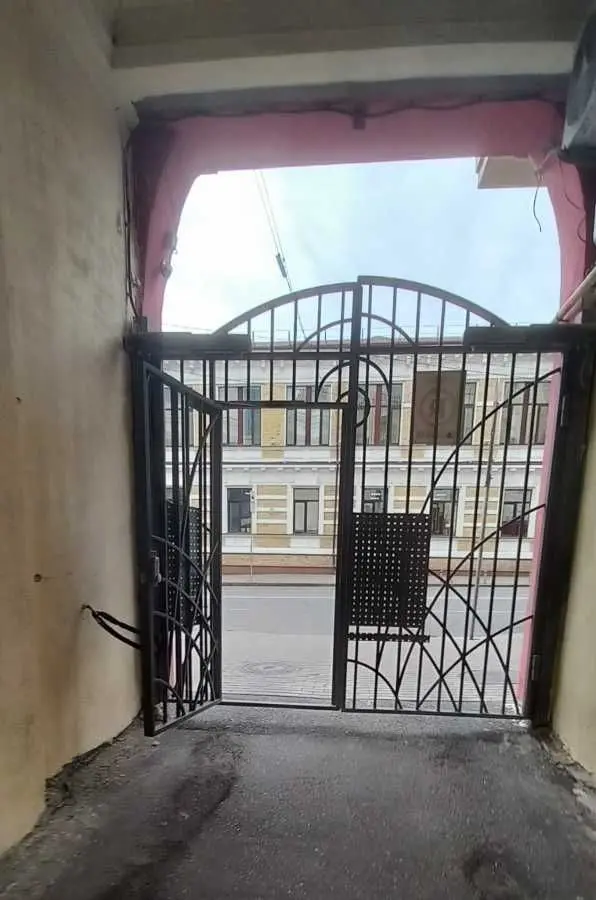 Фото Rent an office, Bulvarno-Kudriavska Street (Vorovskoho Street) 19 Kyiv for long-term rent, price: 37000 UAH, code 7853