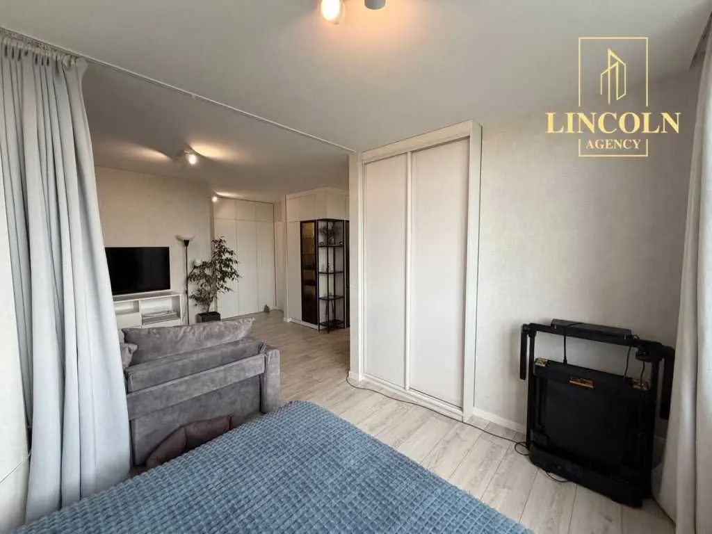 Фото Selling a 1-room apartment, 46 sq.m., Václav Havel Boulevard (Ivana Lepse Boulevard)  Kyiv, price: 84999 USD, code 7854