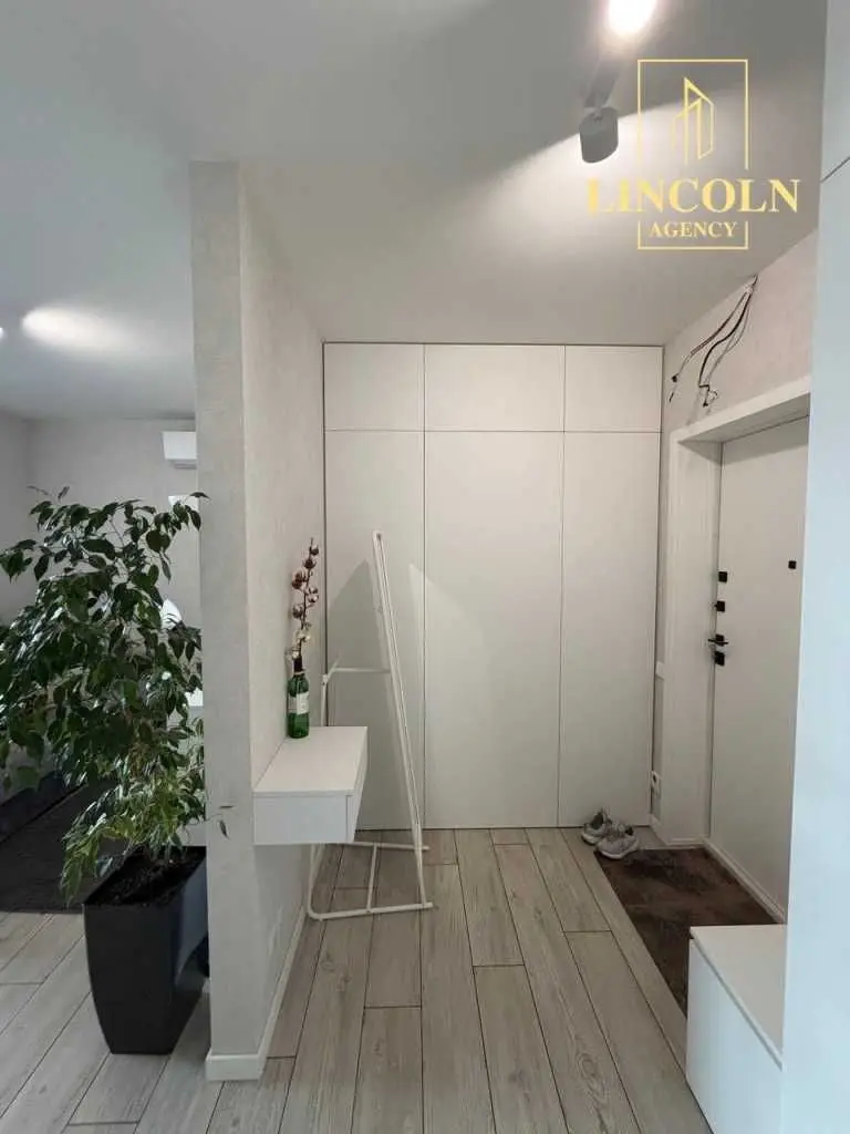 Фото Selling a 1-room apartment, 46 sq.m., Václav Havel Boulevard (Ivana Lepse Boulevard)  Kyiv, price: 84999 USD, code 7854