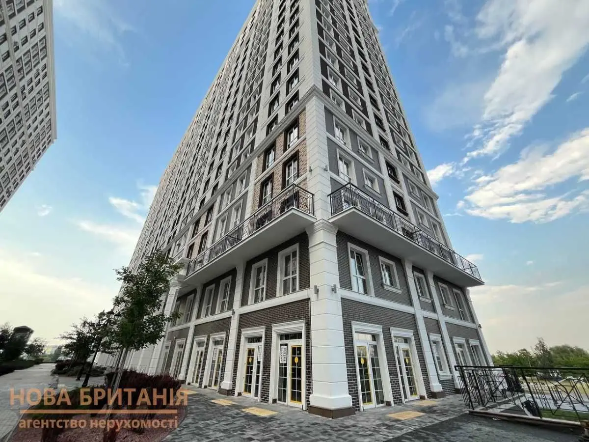 Фото Selling a 1-room apartment, 41.11 sq.m., Mykhaila Maksymovycha Street (Onufriia Trutenka Street)  Kyiv, price: 73500 USD, code 7855