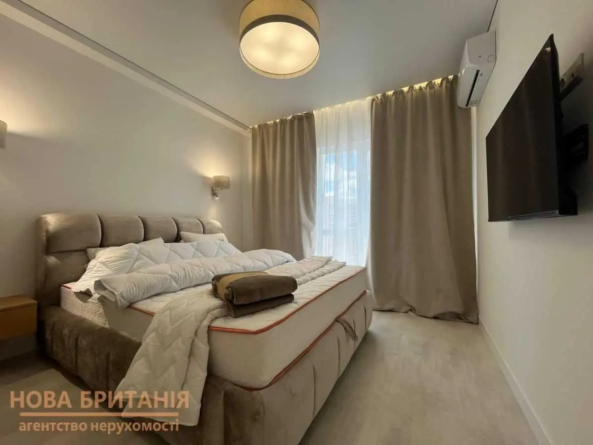 Фото Rent a 2-room apartment, Mykhaila Maksymovycha Street (Onufriia Trutenka Street)  Kyiv for long-term rent, price: 40000 UAH, code 7861