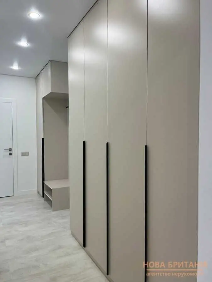 Фото Rent a 2-room apartment, Mykhaila Maksymovycha Street (Onufriia Trutenka Street)  Kyiv for long-term rent, price: 40000 UAH, code 7861