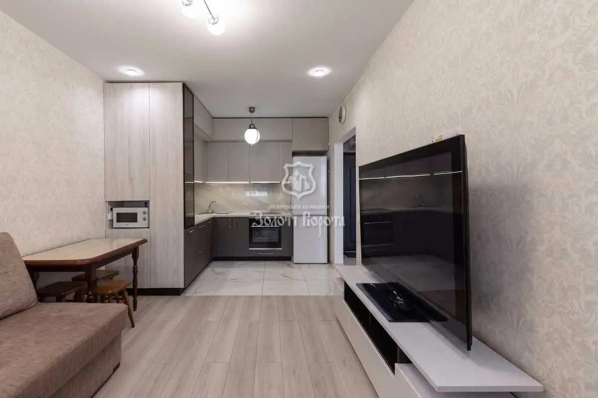 Фото Selling a 1-room apartment, 48.3 sq.m., Oleksandra Olesya street 2в Kyiv, price: 110000 USD, code 7863