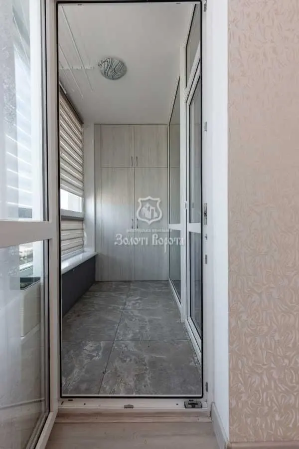 Фото Selling a 1-room apartment, 48.3 sq.m., Oleksandra Olesya street 2в Kyiv, price: 110000 USD, code 7863