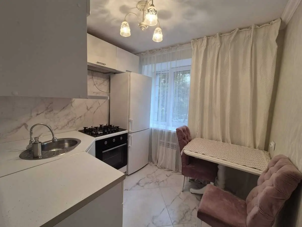 Фото Продаю 2 кімнатну квартиру, 44.7 кв. м, Вавілових вул. 16/12 Київ, ціна: 72000 USD, код 7875