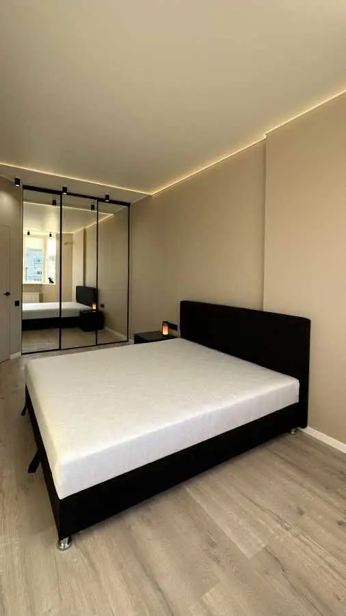Фото Продаю 1 кімнатну квартиру, 38 кв. м, Софіївська Борщагівка, ціна: 74500 USD, код 7879