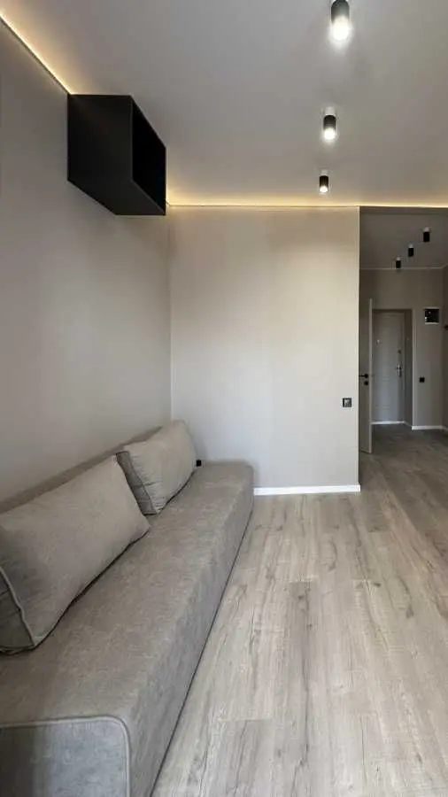 Фото Продаю 1 кімнатну квартиру, 38 кв. м, Софіївська Борщагівка, ціна: 74500 USD, код 7879