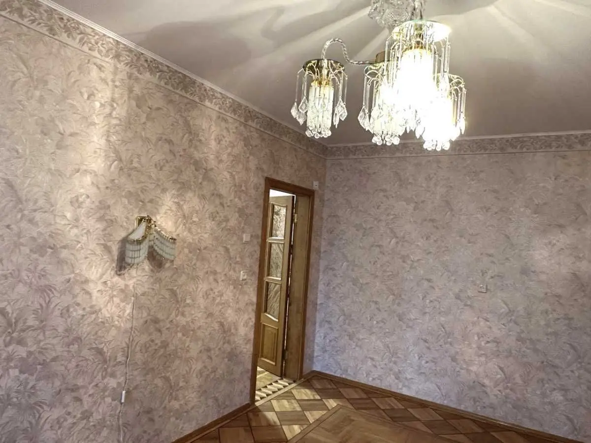 Фото Зняти 3 кімнатну квартиру, Бориса Гмирі вул. 5 Київ в довгострокову оренду, ціна: 17000 UAH, код 7883